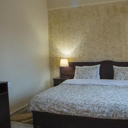 Aparthotel Ydraktis *